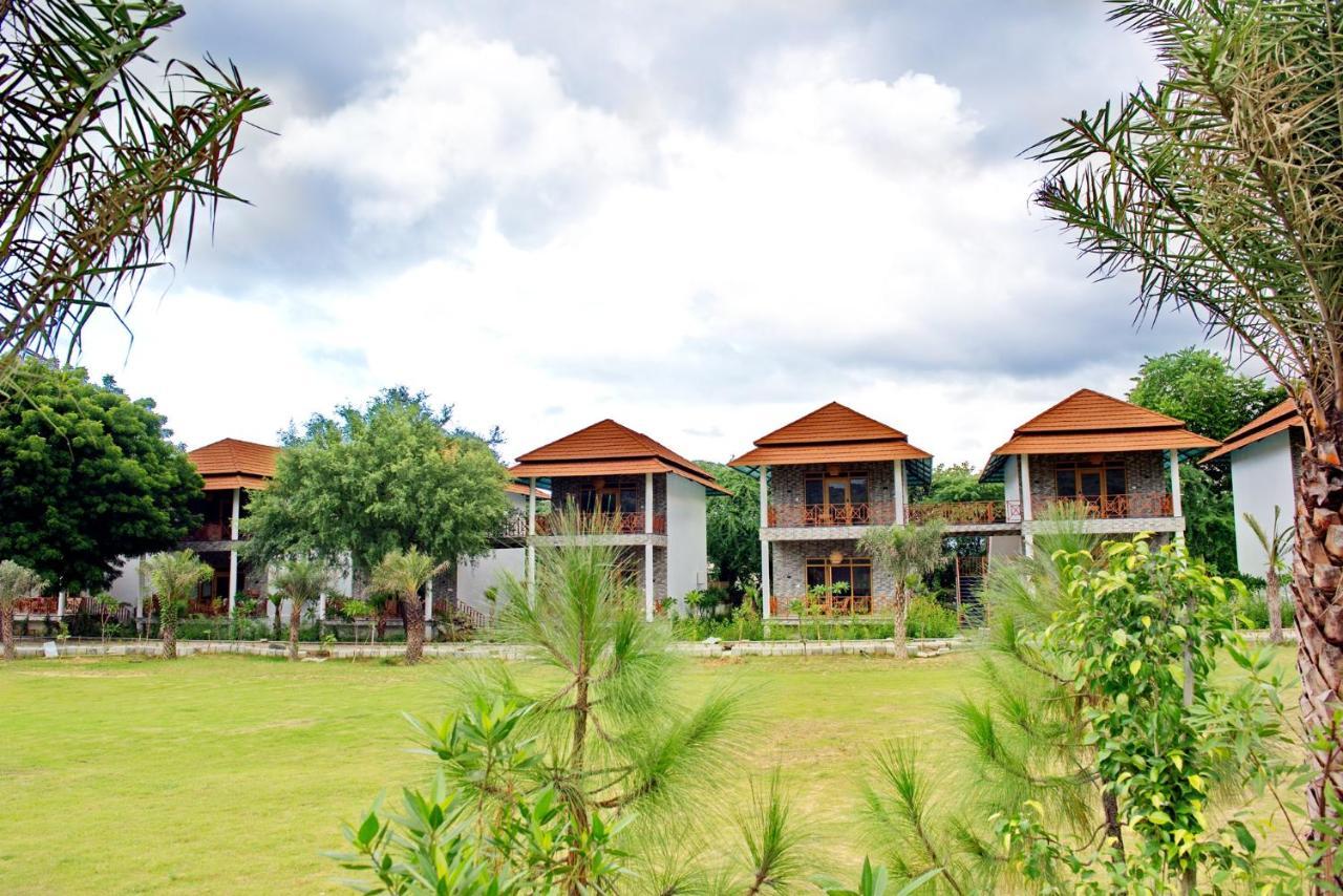 Wild Rose Resort & Spa Pushkar Extérieur photo